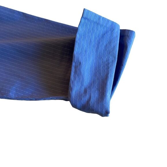 EUC Blue Initial Tuxedo Wrap To - Picture 4 of 7